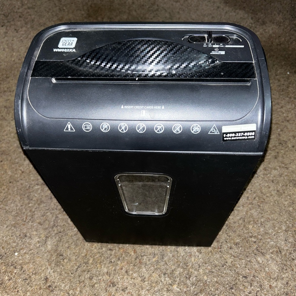Paper shredder
